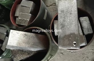 China AM100A alloy ingot AM100 alloy ingot M10101 magnesium ingot for Remelt to Sand, Permanent, Mold and Investment Castings supplier
